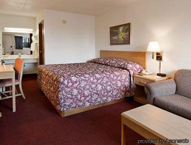 Hotel Days By Wyndham Kingdom Kingdom City